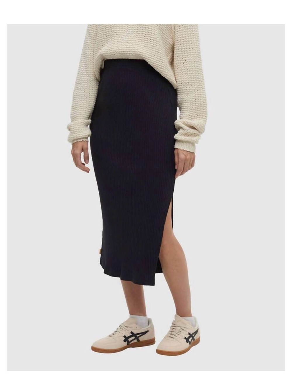 Tentree Black Ribbed Women's Midi Skirt with slit